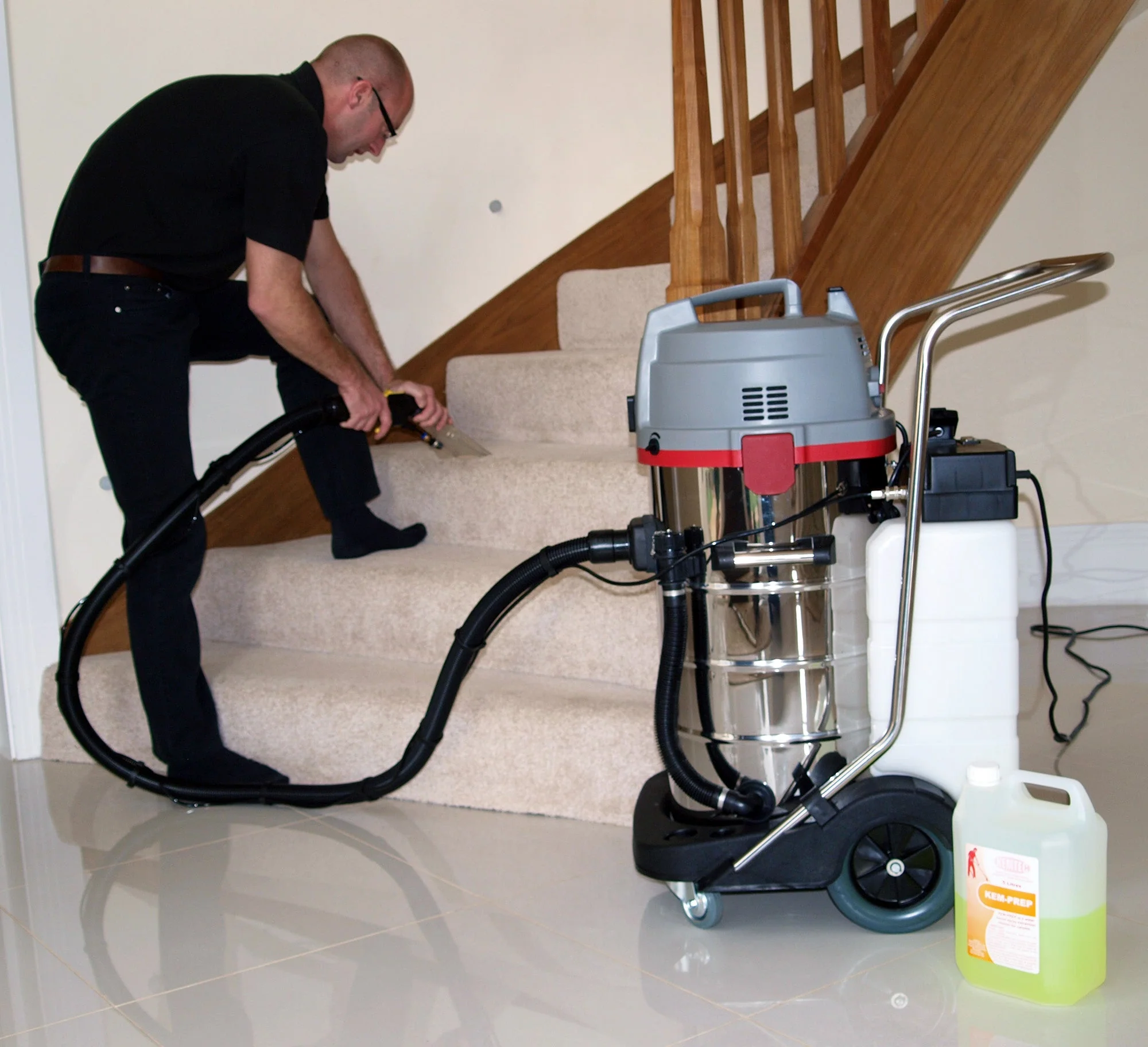 Aquarius Contractor Professional Carpet and Upholstery Cleaner - Image 3