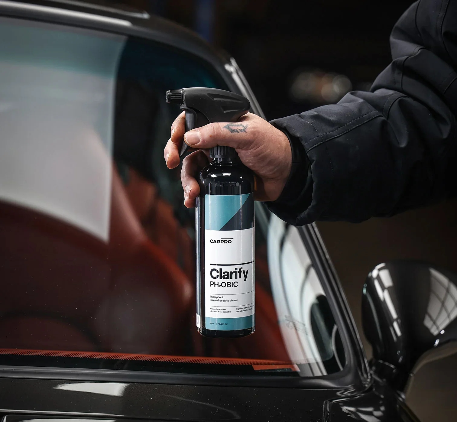 CARPRO Clarify Phobic Glass Cleaner - Image 6