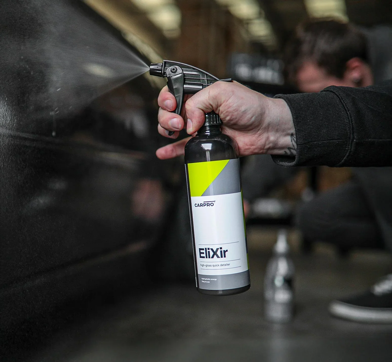 CARPRO Elixir High Gloss Quick Detailer - Image 5