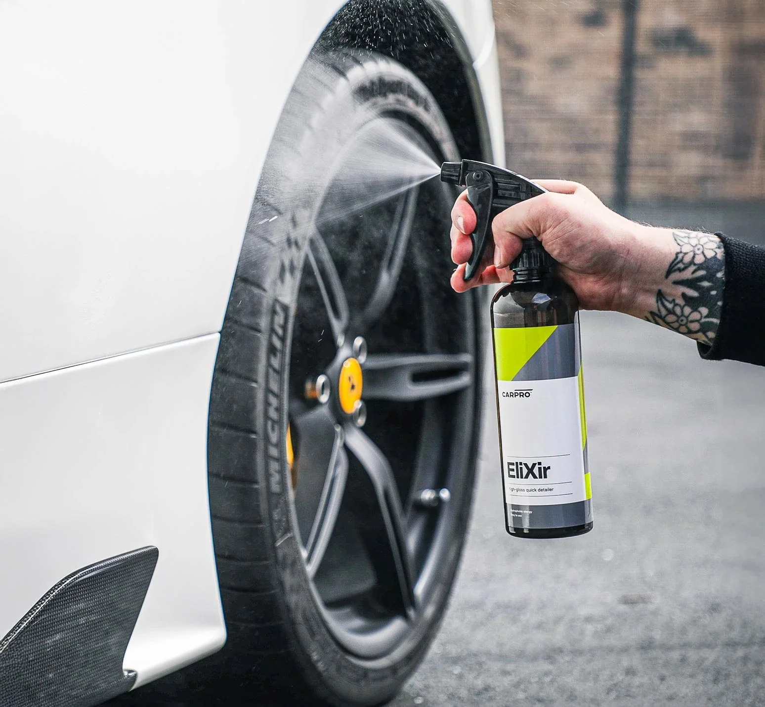 CARPRO Elixir High Gloss Quick Detailer - Image 6